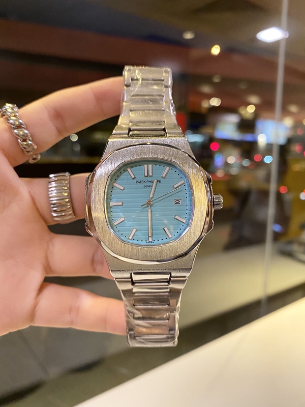 ブランド時計側面デザイン